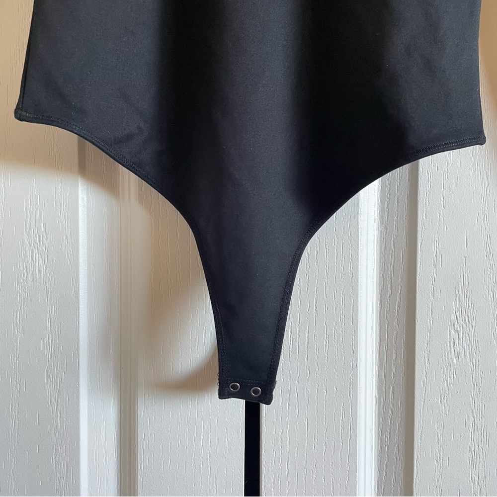 Abercrombie & Fitch Soft Collection Long Sleeve Bodysuit Womens M Black Cutout - Picture 6 of 15